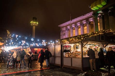 Liverpool S Christmas Market At St George S Hall Plateau Liverpool Echo