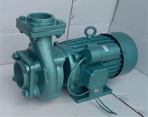 1 5 HP Centrifugal Monoblock Pump Model Name Number Maxtron At Rs