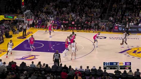 Nba On Twitter Austin Reaves Puts The Lakers Up With The Clutch