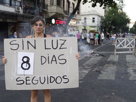 Ola De Calor Y Cortes De Luz La T Rmica Super Los Grados Y Casi