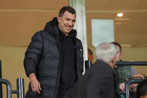 FOTO Mario Mandžukić zaradio je milijune ali nikad nije zaboravio