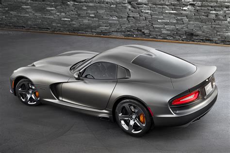 Dodge Srt Viper Gts Gets Anodized Carbon Special Edition Package