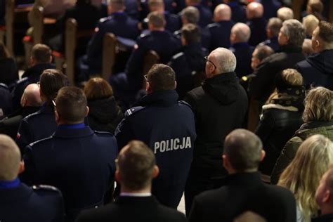 Pogrzeb policjanta zastrzelonego we Wrocławiu Ireneusza Michalaka poż