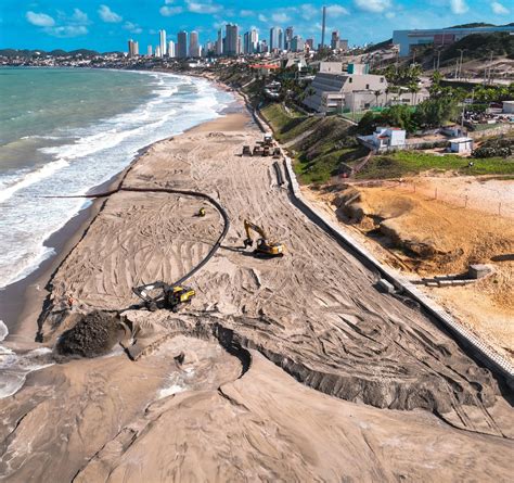 Engorda da Praia de Ponta Negra Benefícios e Impactos para Moradores e