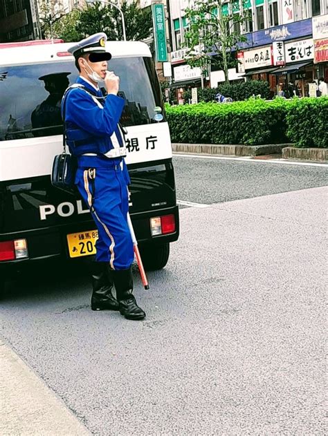 「男性警察官」おしゃれまとめの人気アイデア｜pinterest｜大 朝 警察官 男性警察官 パトカー