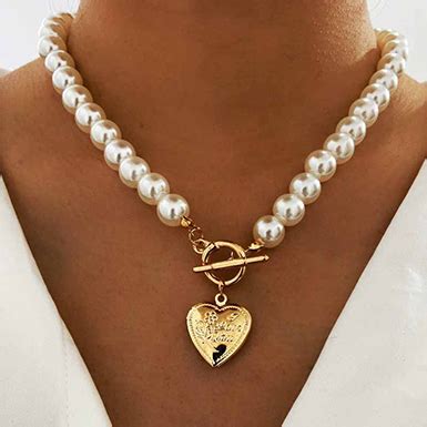 Wmns Pearl And Heart Pendant Necklace With Crossbar Closure Gold