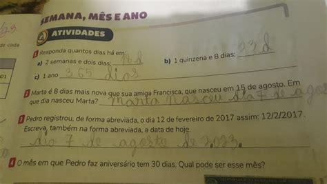 Gente me ajudem por favor Eu preciso entregar amanhã Quem me