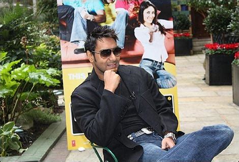 Entertainment World: Ajay Devgan Wallpaper London Dreams