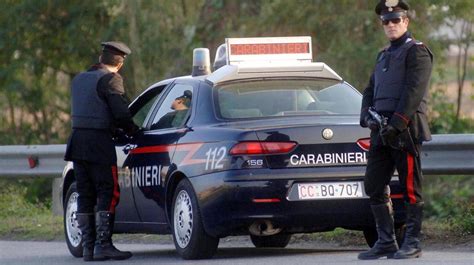 Inseguita E Picchiata In Strada Dallex Marito