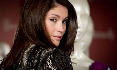 Gemma Arterton nella dark comedy The Wright Girls | CineZapping