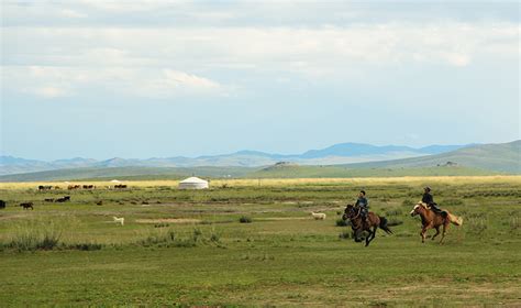 夏のモンゴル体験ツアー Tour Mongolia Mongolian Tour Operator