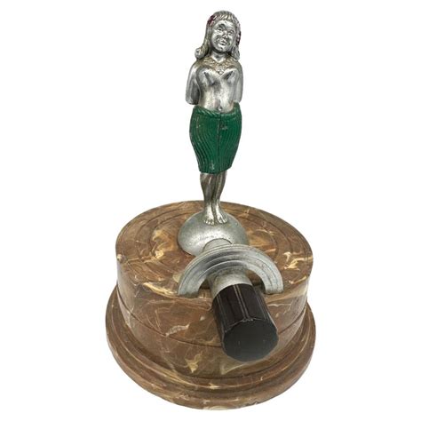 1930s Arrow Naughty Hula Girl Swirled Bakelite Table Striker Lighter