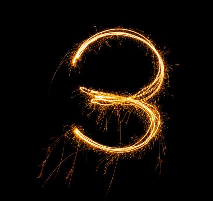 Номера Фейерверков 3 Горящие Бенгальские Огни Номера Изолированы На ...