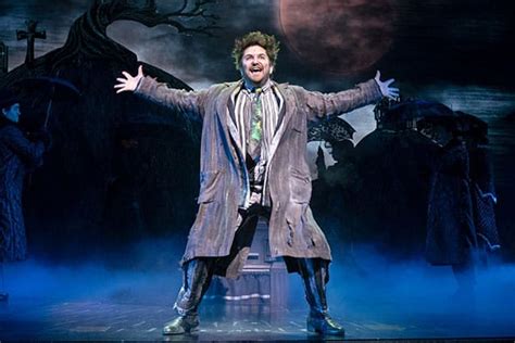 'Beetlejuice' Star Alex Brightman on Playing Broadway's 'Ghost with the ...