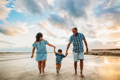 Florida Beach Vacation Family Photo Shoot, Saint Petersburg FL Family ...