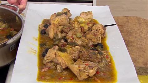 Pollo A La Campesina Receta De Karlos Arguiñano En Cocina Abierta