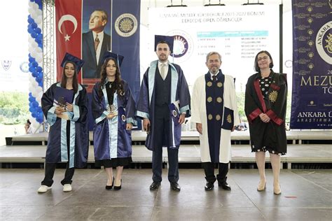 Myo Rencilerinin Mezuniyet Sevinci Ankara Niversitesi