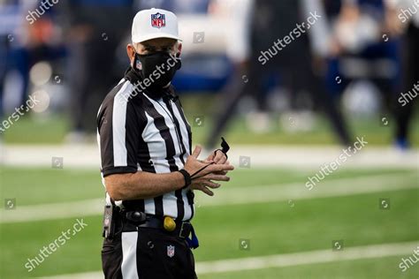 REFEREE BILL VINOVICH 52 ON FIELD Editorial Stock Photo - Stock Image ...