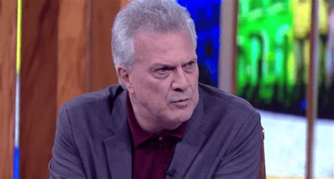 Pedro Bial dá exemplo de coragem e revela sua doença mental