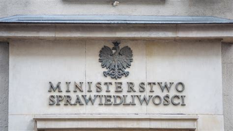 Akademia Wymiaru Sprawiedliwości Ministerstwo Sprawiedliwości