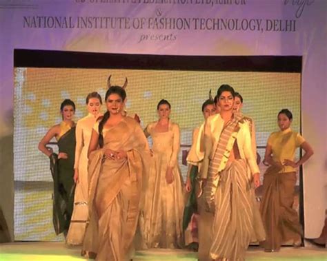 nift fashion show  chhattisgarh state handloom department