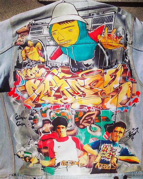 Le retour des vestes en jean customisées 30 photos de vestes graffiti