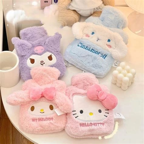 Sanrio Hello Kiity Kuromi Winter Plush Hot Water Bag Portable Cinnamoroll Cartoon My Melody Hand