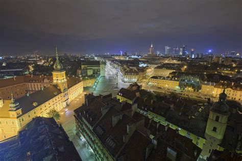 Warszawa - Stare Miasto nocą | POLAND ON AIR