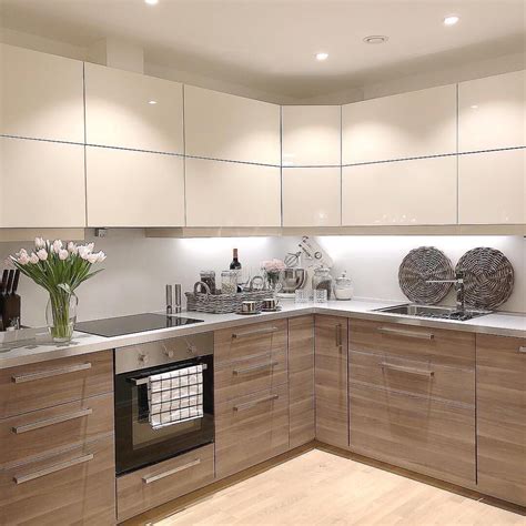 Modern Kitchen Interiors, Kitchen Interior Design Modern, Kitchen Room ...