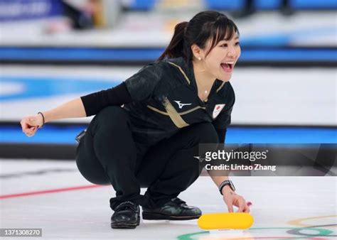 9 Hot Sexy Chinami Yoshida Bikini Pics