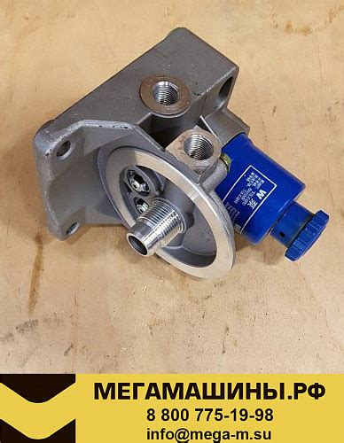 Кронштейн топливного фильтра грубой очистки PL-420 (с помпой, 4 ...