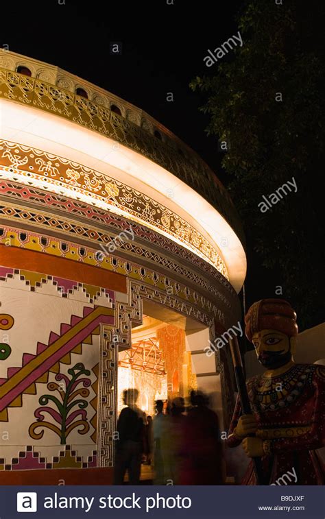 Durga Puja Pandal At Night Hi Res Stock Photography And Images Alamy