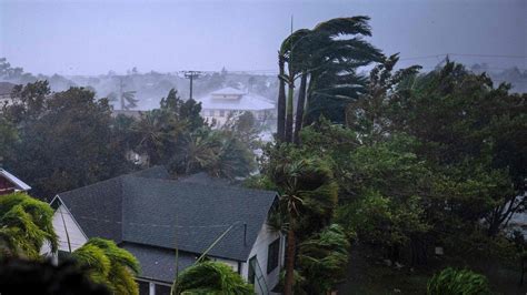 Extremely Dangerous Hurricane Ian Makes Landfall In Florida World