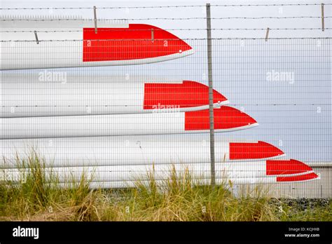 Siemens, wind turbine blades, Port, Great Yarmouth Stock Photo - Alamy