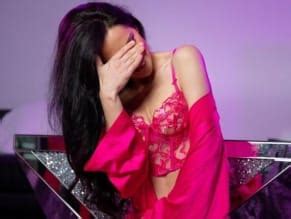 HANNAH KLEIN Nude AZNude