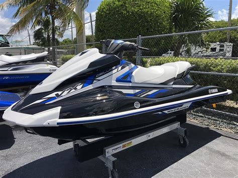 Yamaha Waverunners Vx Deluxe Riva Motorsports Miami