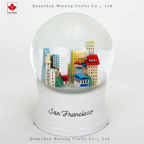 Oem Resin Crafts Decor Souvenir City Building Snowglobe China Resin