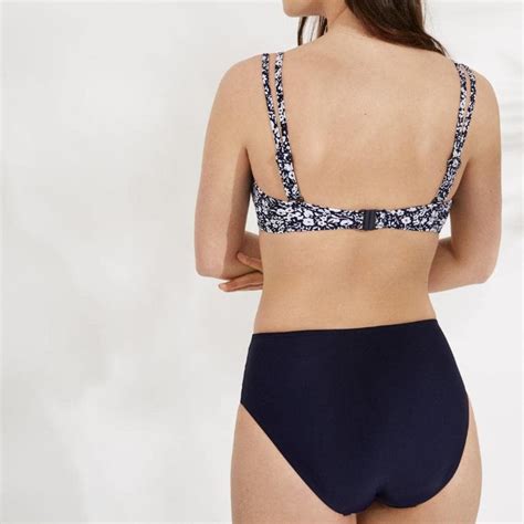 Conjunto Bikini Reductor Copa E Con Aros Sin Relleno De Ysabel Mora