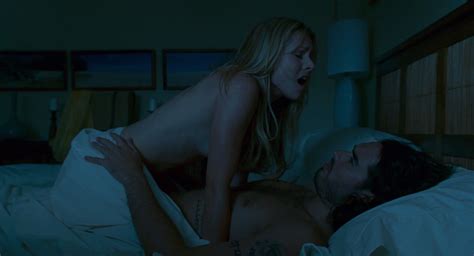 Kristen Bell Nuda ~30 Anni In Forgetting Sarah Marshall