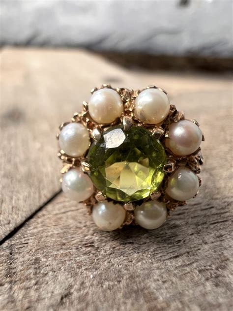 9ct Gold Peridot Seed Pearl Dress Ring The Antiques Warehouse The