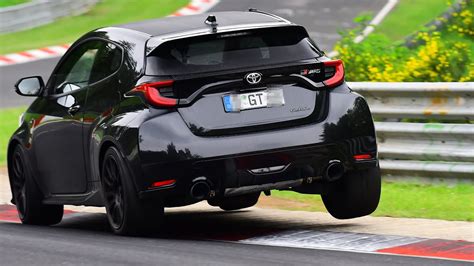 Toyota GR Yaris fast round on Nürburgring Nordschleife 7 39 min stock