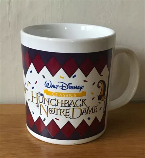 WALT DISNEY CLASSICS THE HUNCHBACK OF NOTRE DAME MUG Staffordshire