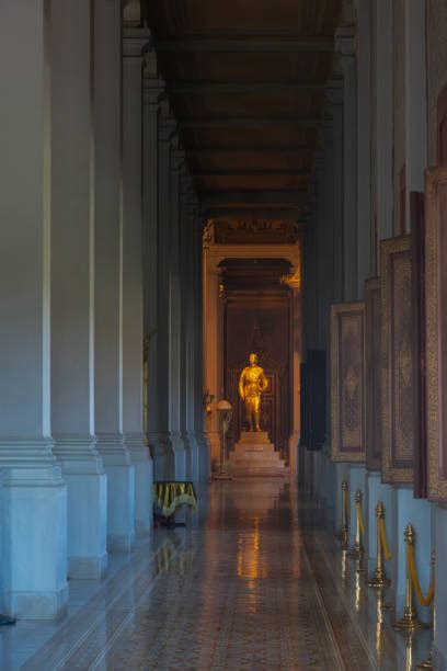cambodia monarchy stock  pictures royalty  images