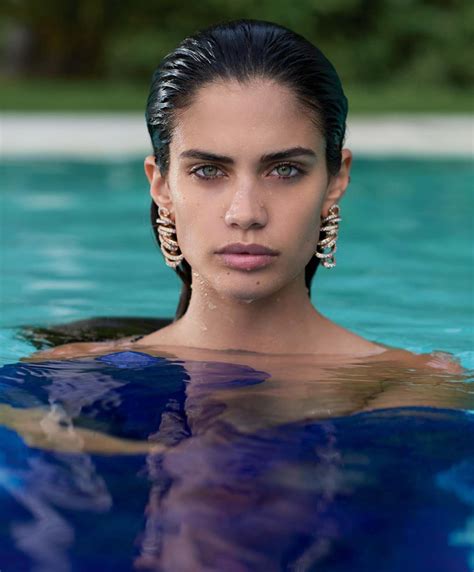 Sara Sampaio La Modelo Más Hot Del Verano El124