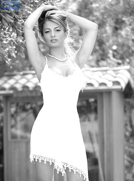 Layla Kayleigh Nude Pictures Onlyfans Leaks Playboy Photos Sex Scene Uncensored