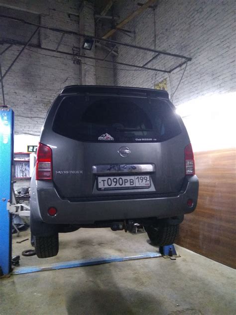 Замена колодок и пыльника ШРУСа — Nissan Pathfinder 3g 2 5 л 2008 года визит на сервис