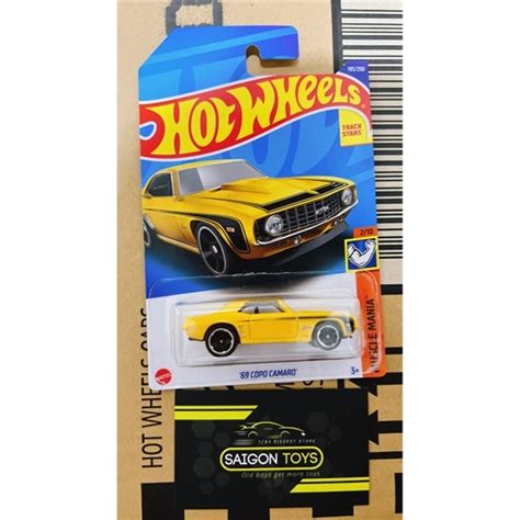Xe mô hình Hot wheels Basic tỉ lệ nhiều mẫu Saigontoys Shopee Việt Nam