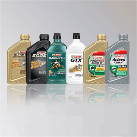 Yellow Castrol Lubricating Oil Use To Car Engine at Best Price in ...