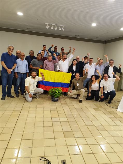 Miss O T Cnica Da Col Mbia Encerra Visita Bahia E Conhece O Instituto