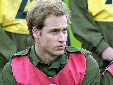 15 Photos of a Young Prince William That Will Make You Swoon - Business ...